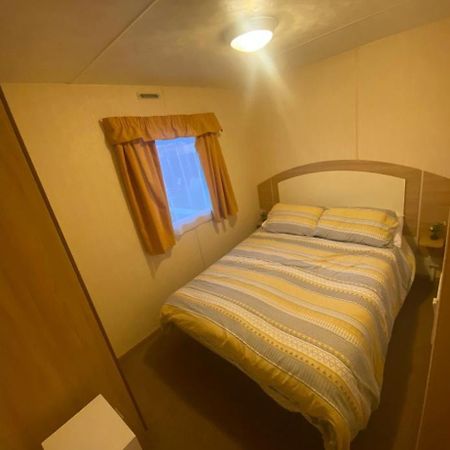 Static Caravan Marine Holiday Park Rhyl Exterior foto